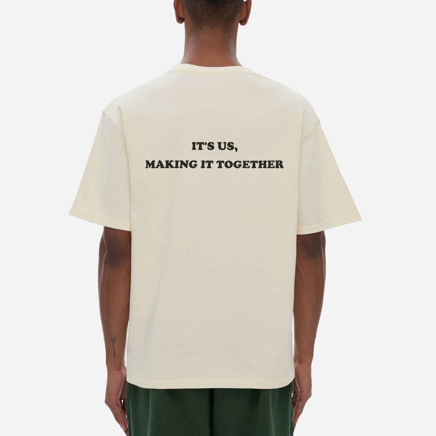 DROP SHOULDER T-SHIRT