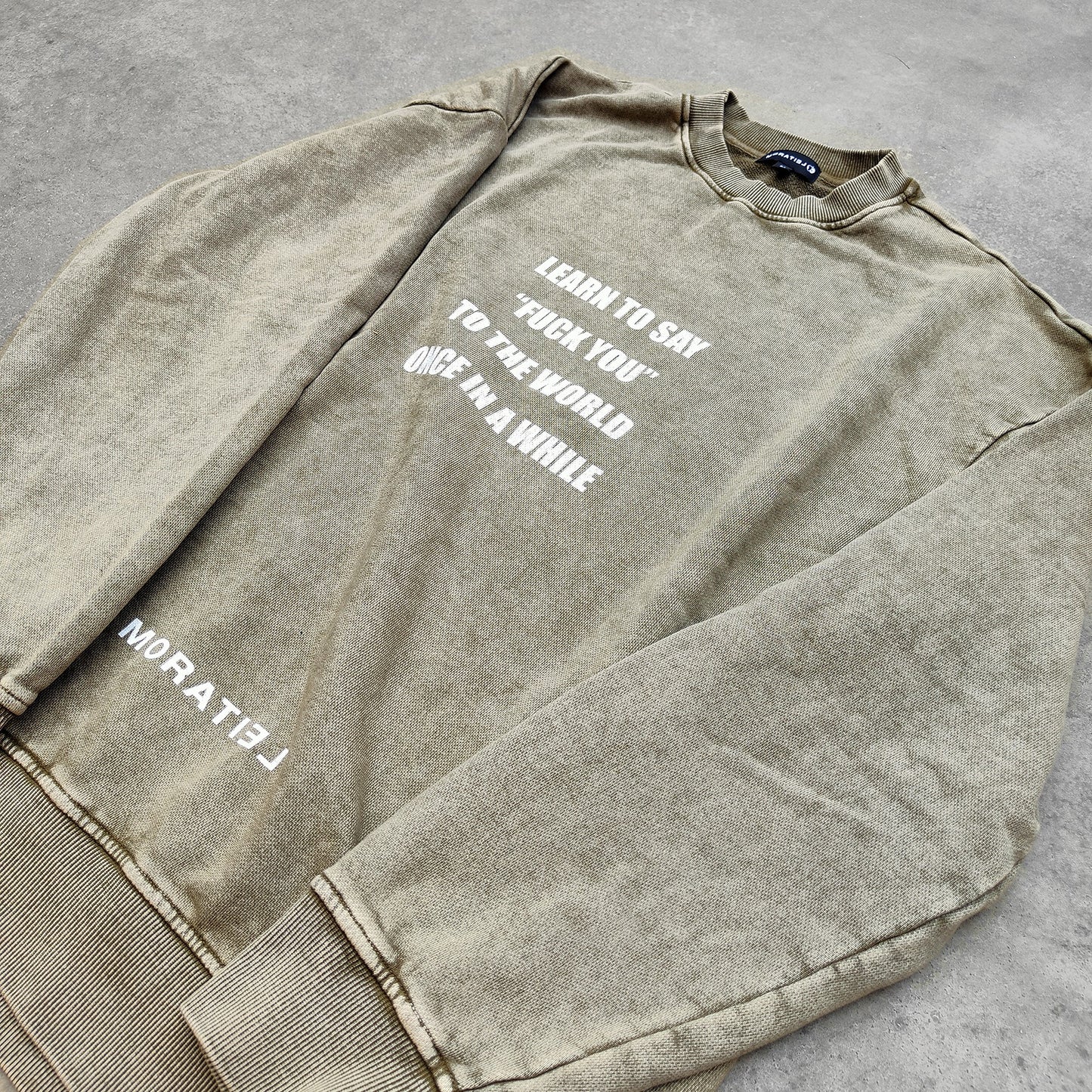 GRANDMAS ADVICE SWEATSHIRT - BONE