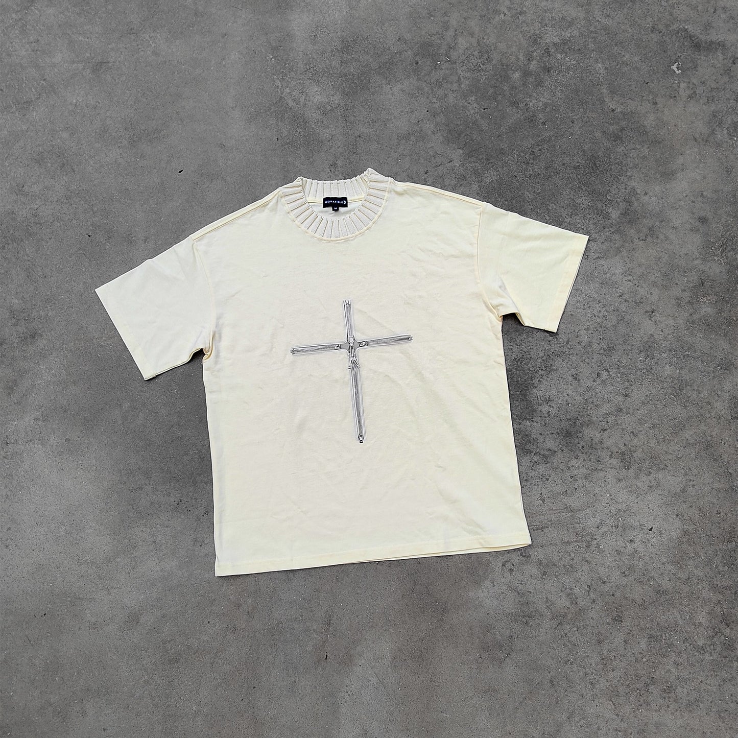 KNITTED ROUND NECK T-SHIRT